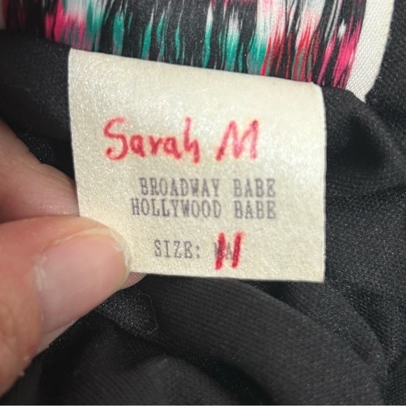 Hollywood Babe Irridescent Emerald Green Asymmetric Hem Mermaid Dress - Picture 13 of 16